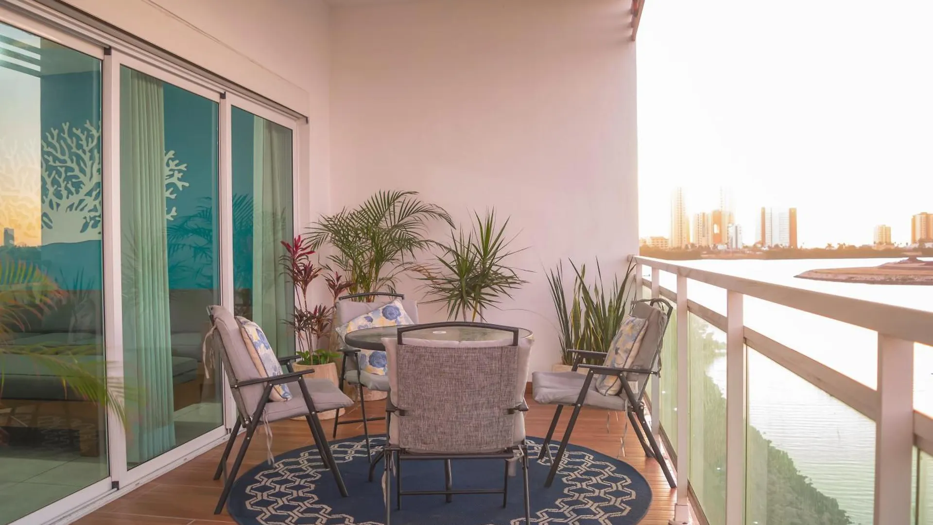 Apartment A 2 Min De La Playa , Vista Al Canal By G P S Rentas Mazatlan